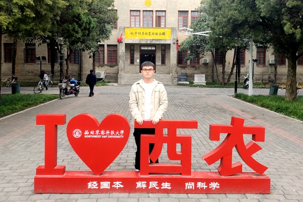 92a9a2f5507e4ae9b67619af3f9e5a08.jpg 赵东豪横板.jpg