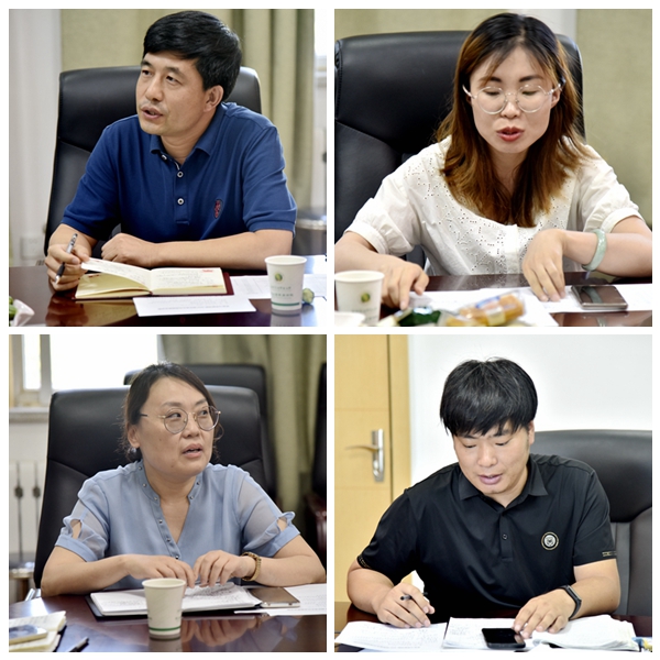 490e1a7900de4b38b5e07cb39962aaca.jpg 老师与学生交流.jpg