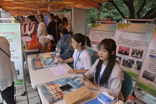 4c9915adf57f49d4b7e20fd47f0380ff.jpg 4.jpg